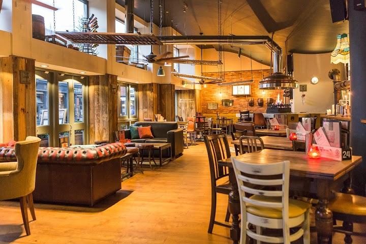 Brewhouse and Kitchen: Bedford city